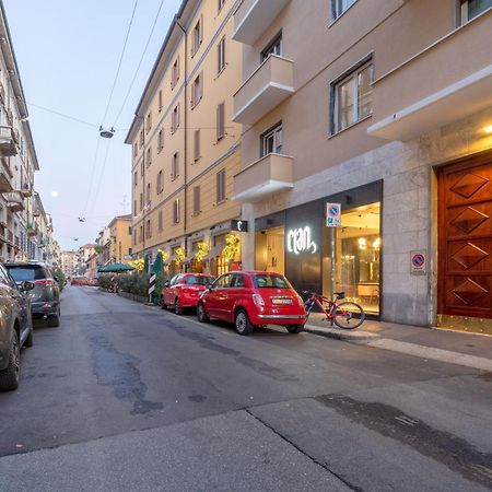 Fashion Loft 8 Min To Duomo Apartment Milan Luaran gambar