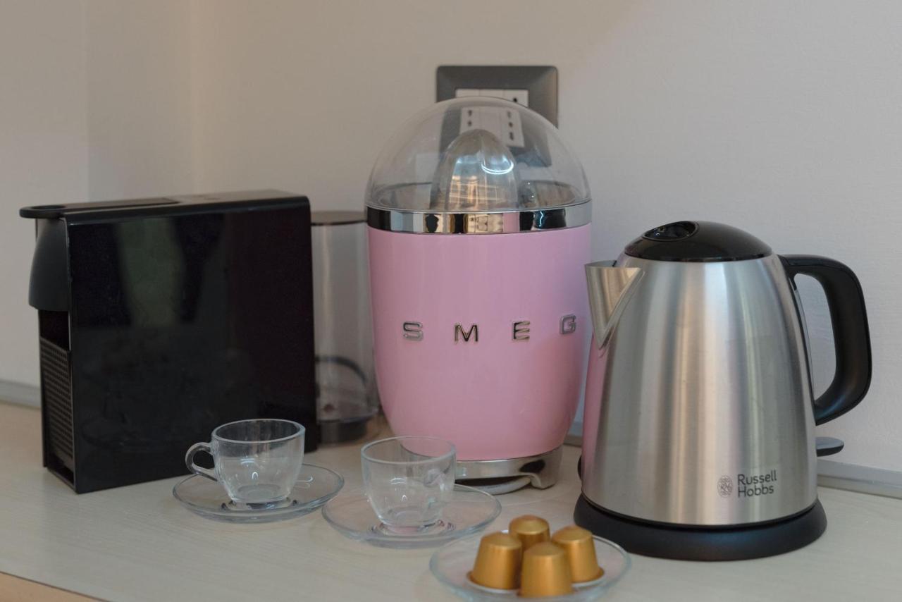 Fashion Loft 8 Min To Duomo Apartment Milan Luaran gambar