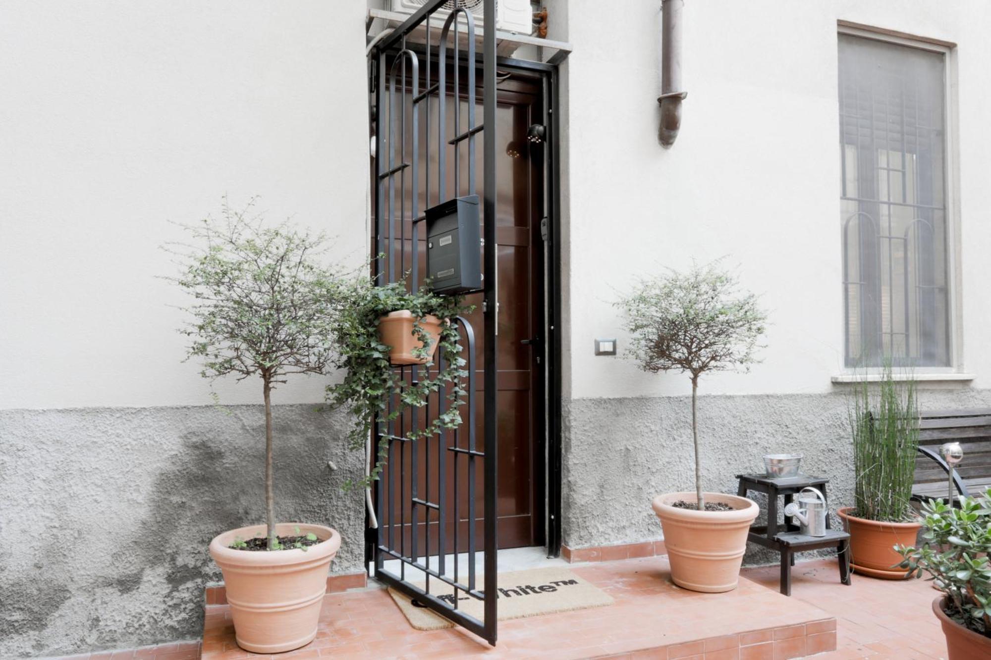 Fashion Loft 8 Min To Duomo Apartment Milan Luaran gambar